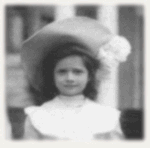 tatiachild02.jpg (25283 bytes)